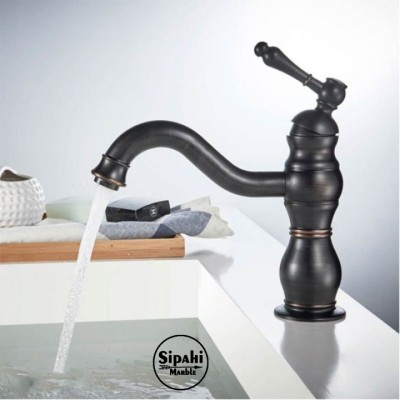Siyah Kısa Lavabo Bataryası Siyah Kısa Lavabo Bataryası