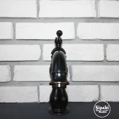 Siyah Kısa Lavabo Bataryası Siyah Kısa Lavabo Bataryası