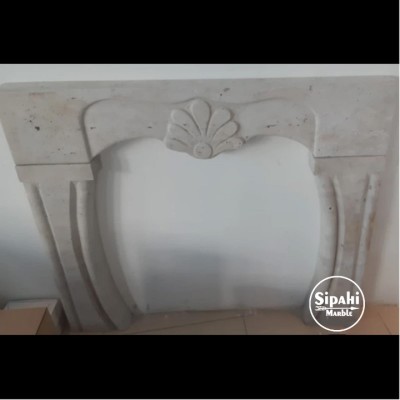 Traverten Eskitme Çiçek Motifli Oval İç Kenarlı Şömine Traverten Eskitme Çiçek Motifli Oval İç Kenarlı Şömine