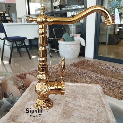 Gold İşlemeli Lavabo Bataryası Gold İşlemeli Lavabo Bataryası