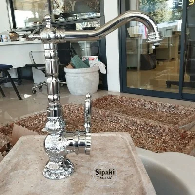 Krom İşlemeli Lavabo Bataryası Krom İşlemeli Lavabo Bataryası