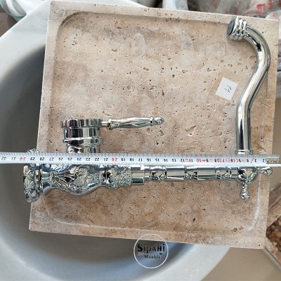 Krom İşlemeli Lavabo Bataryası Krom İşlemeli Lavabo Bataryası